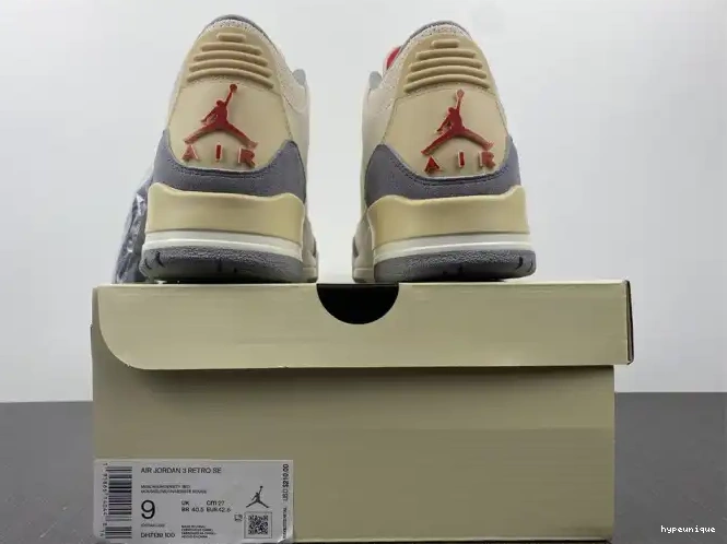 HYPE Jordan DH7139-100 Retro Muslin 3 Air 0521